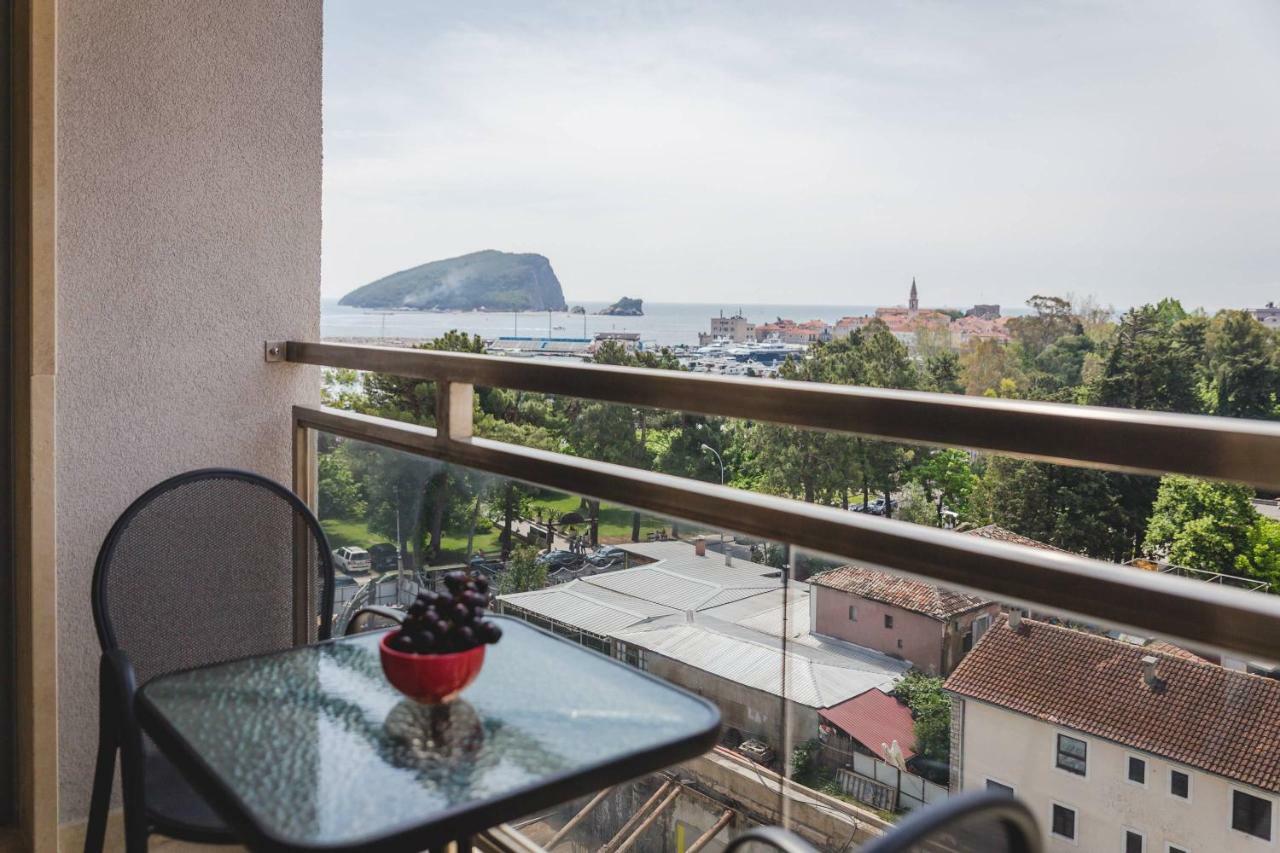 Blue Marlin Apartments Budva Exterior foto